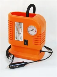 SHARKS SH 250 autokompresor, 12 V, 250 PSI, nafukovací nástavce